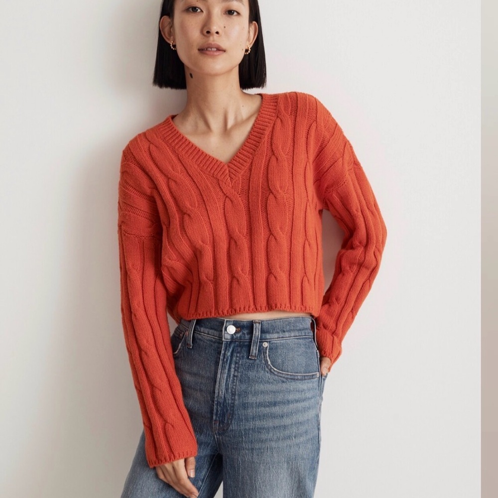 Madewell Cable-Knit V-Neck Crop Sweater, size S